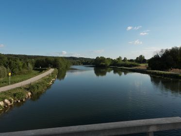 Blick von der Brücke Fürstenfelder Straße